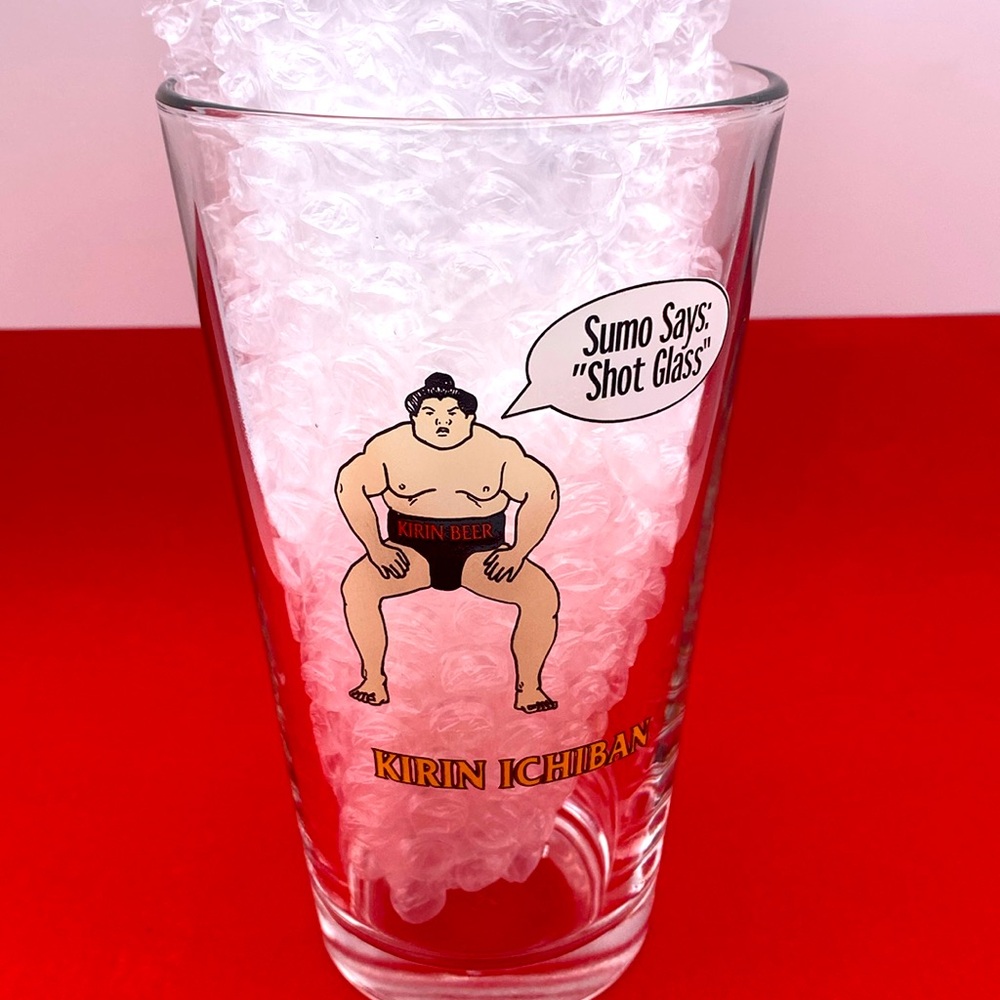 HTF Kirin Ichiban Promotional Pint Glass Featuring Sumo Wrestler Design